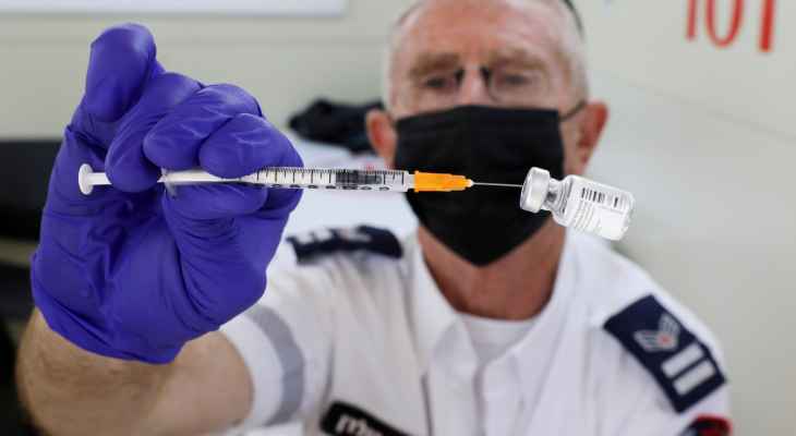 سلطات إسرائيل شرعت في تطعيم 200 متطوع بجرعة لقاح رابعة مضادة لـ"كورونا"