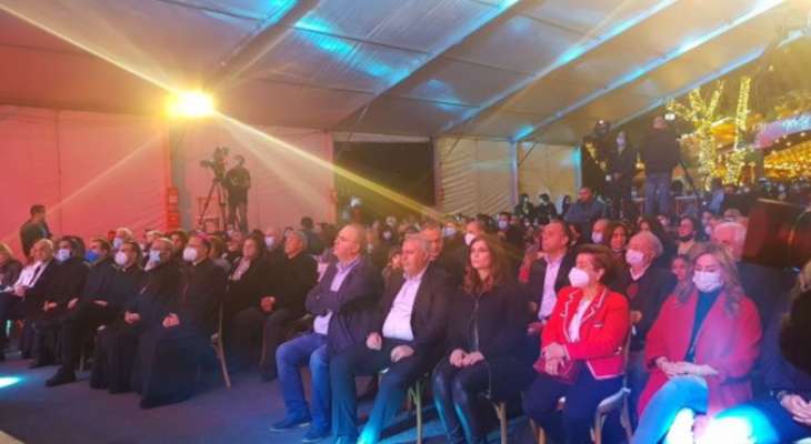 السفير البابوي في افتتاح قرية "Solidarity" الميلادية في مار مخايل: لبنان حتما سيتخطى الصعوبات