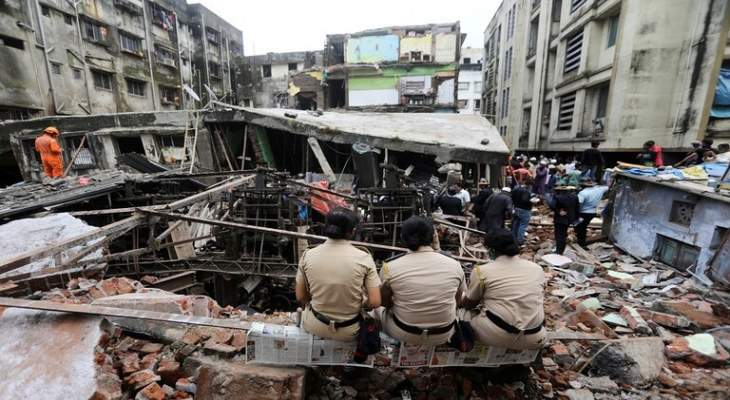 ارتفاع عدد قتلى انهيار مبنى في الهند الى 39 بينهم 15 طفلا