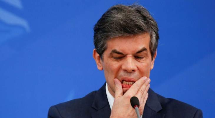 وزير الصحة البرازيلي يستقيل من منصبه بعد أقل من شهر على توليه مهامه