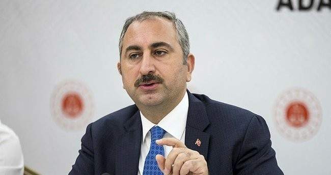 وزير العدل التركي: مسألة فتح &quot;آيا صوفيا&quot; للعبادة خاضعة لسيادة تركيا