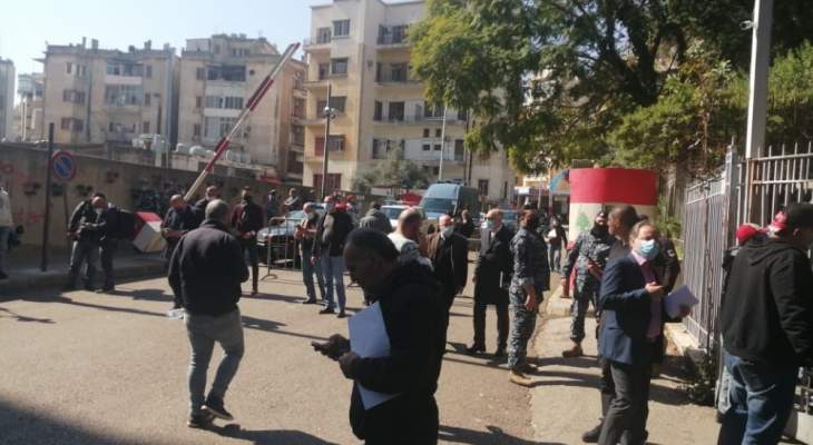 اعتصام امام قصر العدل للمطالبة بقضاء عادل في قضية تفجير المرفأ 