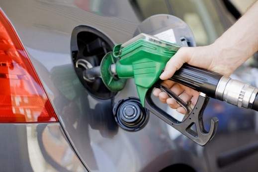 انخفاض سعر البنزين 200 ليرة وارتفاع سعر المازوت 500 ليرة والغاز 600