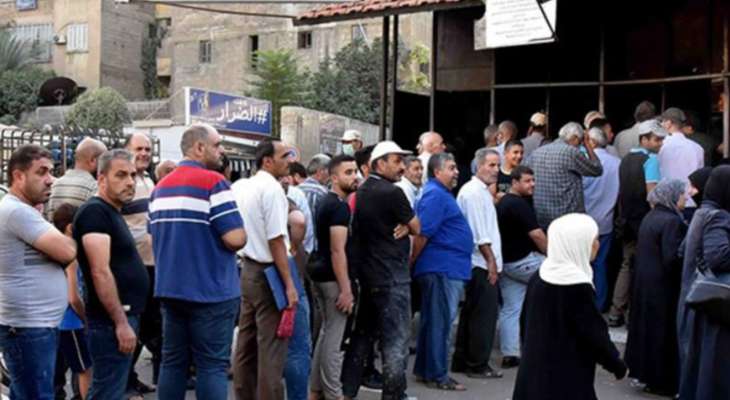 إشكال بين مواطنين أمام فرن في منطقة المنية بسبب التدافع على شراء الخبز