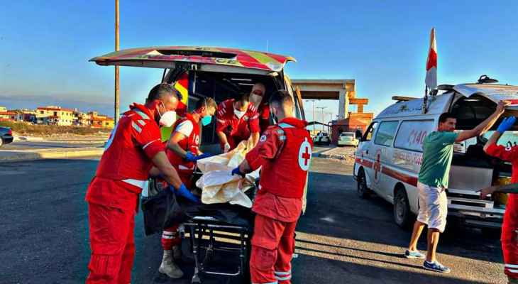 الهلال الأحمر السوري سلّم الصليب الأحمر اللبناني 5 جثامين لثلاثة فلسطينيين ولبنانيَين من ضحايا "قارب الموت"