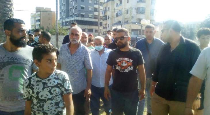 النشرة: وصول اسامة سعد الى ساحة الشهداء لمشاركة الناشطين احتجاجاتهم