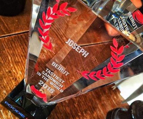 مطعم جوزيف سن الفيل يفوز بجائزة اطيب سندويش بالعالم بمهرجان في لندن