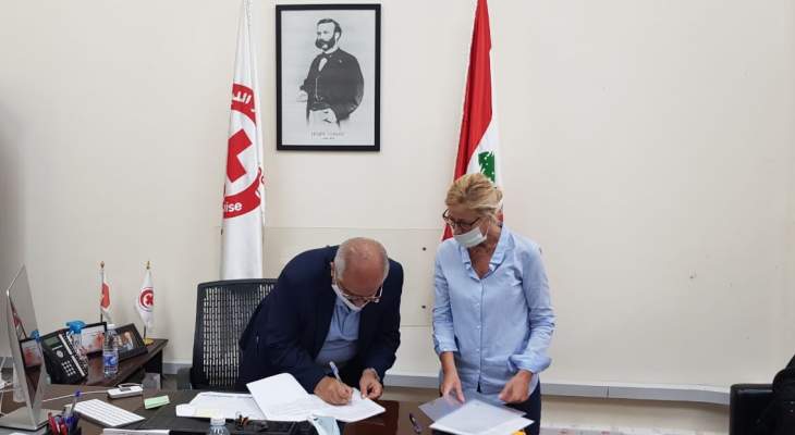 الحكومة الإيطالية توقع هبة بقيمة 726000 يورو للصليب الأحمر اللبناني