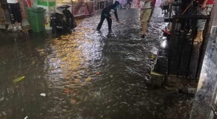 النشرة: فيضانات في مدينة صيدا جراء الأمطار الغزيرة