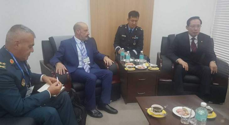 الصراف التقى وزير دفاع كوريا الجنوبية خلال زيارته الرسمية للبلاد