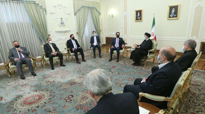 رئيسي التقى الحلبوسي: البرلمان العراقي الجديد من شأنه أن يقوم بدور فاعل بتطوير التعاون بين طهران وبغداد