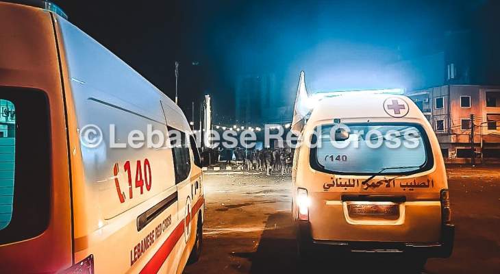 الصليب الأحمر:نقل 9 جرحى أصيبوا خلال تظاهرة ساحة النور إلى المستشفيات
