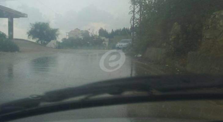 النشرة: هطول الامطار بغزارة لأول مرة هذه السنة في مدينة زحلة