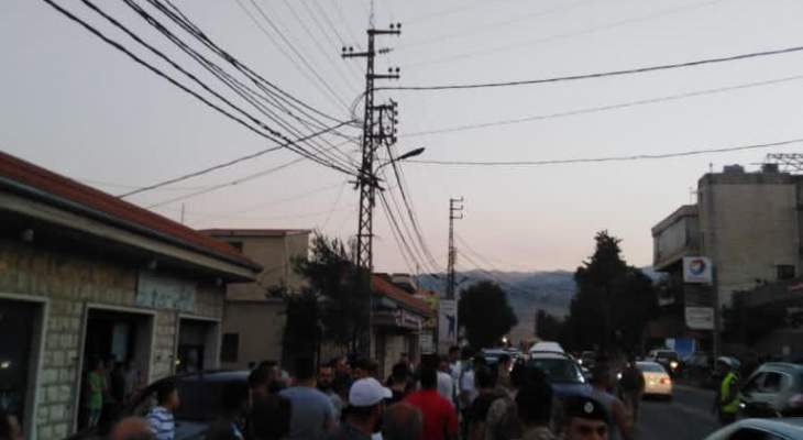 النشرة: اعتصام لأهالي المريجات احتجاجا على نفاد المازوت وانقطاع الكهرباء والمياه