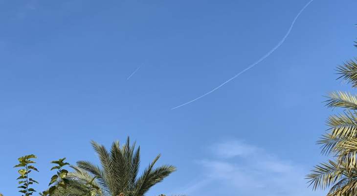 النشرة: الطيران الاسرائيلي يحلق بأجواء الجنوب وصولا الى بيروت على علو متوسط