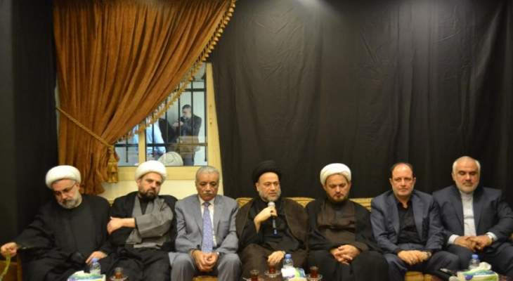ممثل المرجع السيستاني في لبنان يكرم رئيس ديوان الوقف الشيعي في العراق 