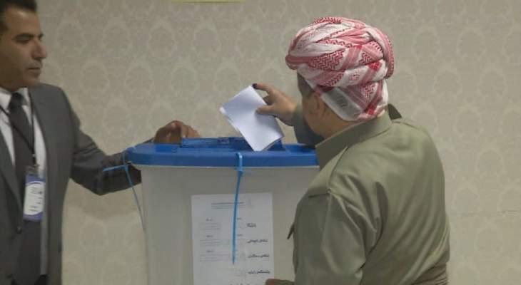 بارزاني يدلي بصوته في استفتاء إستقلال إقليم كردستان عن العراق