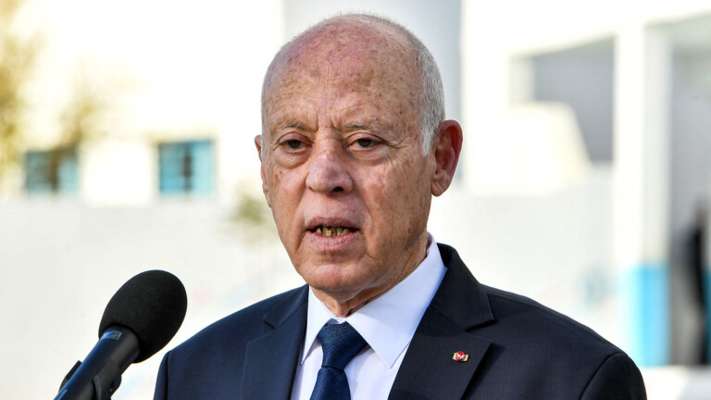 الرئيس التونسي: لمحاسبة كل من يتخابر مع أي جهة أجنبية وتطبيق أحكام المجلة الجزائية