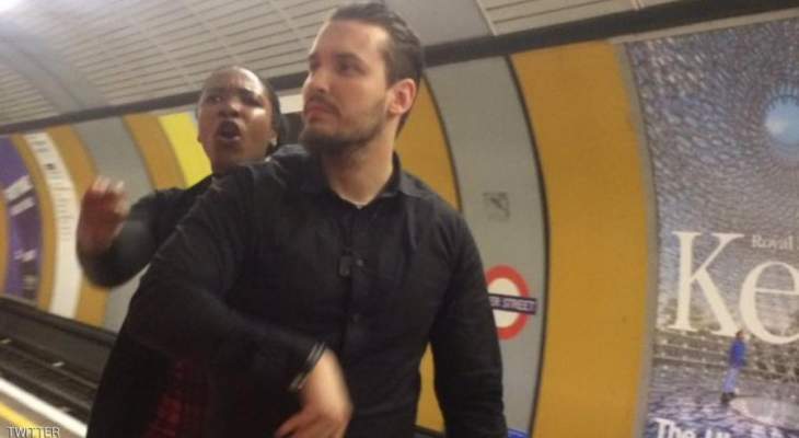 الشرطة البريطانية تحقق في حادثة عنصرية مع فتاة مسلمة في مترو لندن