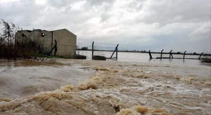 ارتفاع حصيلة ضحايا الفيضانات في أندونيسيا إلى 18 قتيلا
