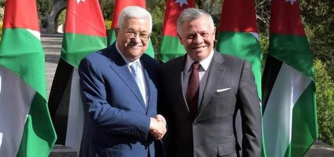 ملك الأردن التقى رئيس فلسطين: لتكثيف الجهود الدولية لتحقيق السلام الدائم
