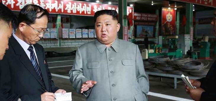 زعيم كوريا الشمالية زار مصانع منصات إطلاق صواريخ باليستية