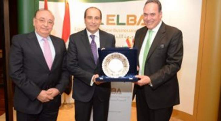 الجمعية المصرية اللبنانية لرجال الأعمال كرمت السفير أنطوان عزام