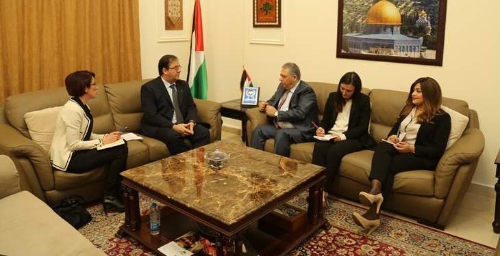 دبور عرض والسفير الفرنسي أوضاع الفلسطينيين في لبنان