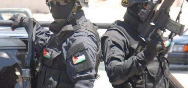 السلطات الأردنية توقف 17 محتجًا بتهمة الشغب