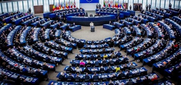 البرلمان الأوروبي: شركات الانترنت ملزمة بإزالة المحتوى الإرهابي