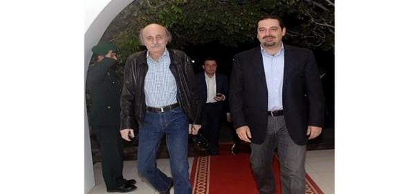 الاخبار: جنبلاط غاضب وقطع اتصالاته برئيس الحكومة سعد الحريري