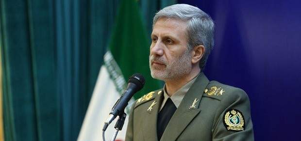 حاتمي: العلاقات العسكرية والدفاعية تتوسع بين إيران وجمهورية أذربيجان