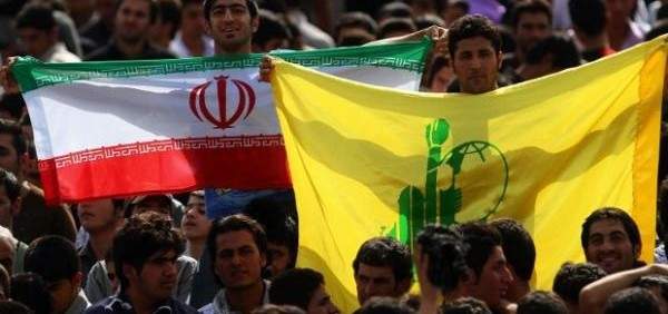 الخليج: إيران و&quot;حزب الله&quot; كانا بقلب انقلاب الحوثيين على السلطة باليمن