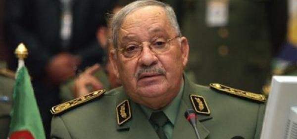 قائد الأركان الجزائري: حملة مكافحة الفساد ستتواصل وهناك ملفات ثقيلة
