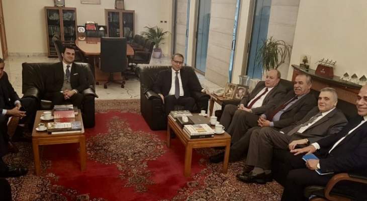 السفير المصري التقى وفدا من الاتحاد العمالي العام برئاسة الاسمر