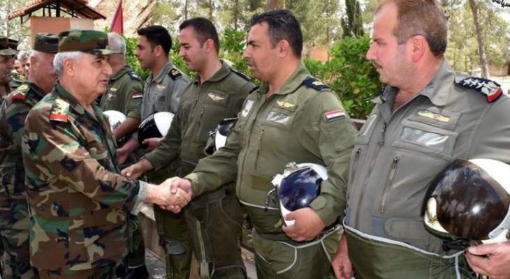 وزير دفاع سوريا تفقد تشكيلات الجيش بالقلمون بتوجيهات من الأسد وأثنى على جهودهم