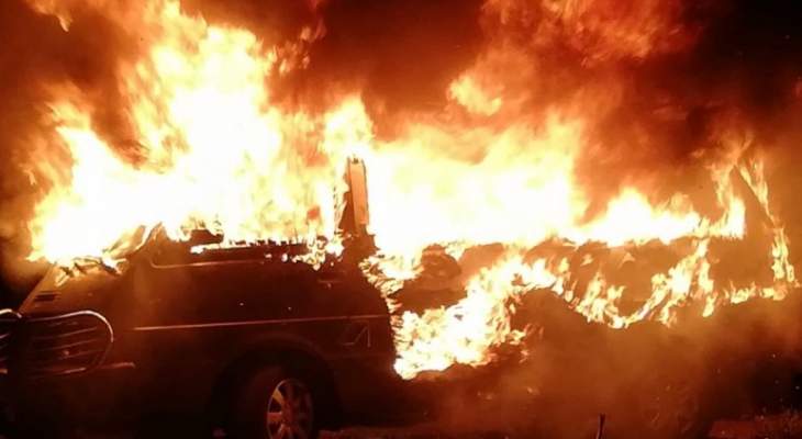 النشرة: إخماد حريق داخل بستان في صيدا والنيران التهمت &quot;فانًا&quot; كان بداخله