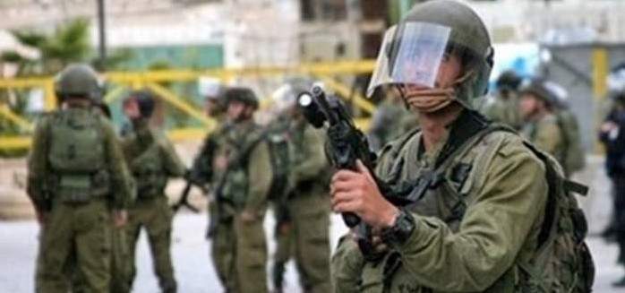 قوات اسرائيل تطلق قنابل الغاز المسيل للدموع تجاه المتظاهرين في بيت لحم