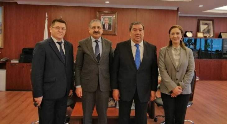  أيوب التقى رئيس البعثة الدبلوماسية لجمهورية كازاخستان في لبنان