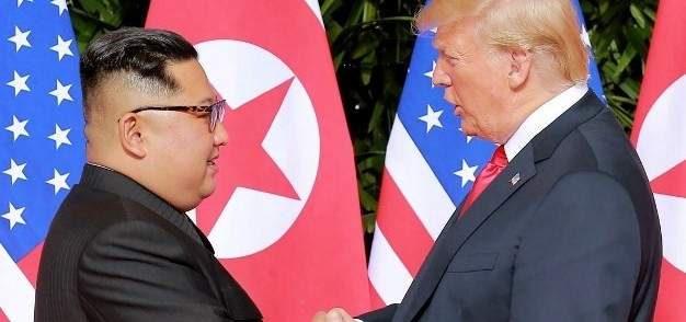 ترامب أمِل لقاء الزعيم الكوري الشمالي في كانون الثاني أو شباط