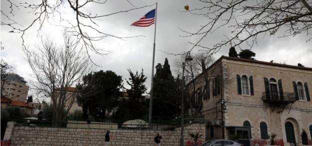 &quot;آي&quot;: دمج قنصلية أميركا في القدس بسفارتها لدى إسرائيل يثير غضب الفلسطينيين