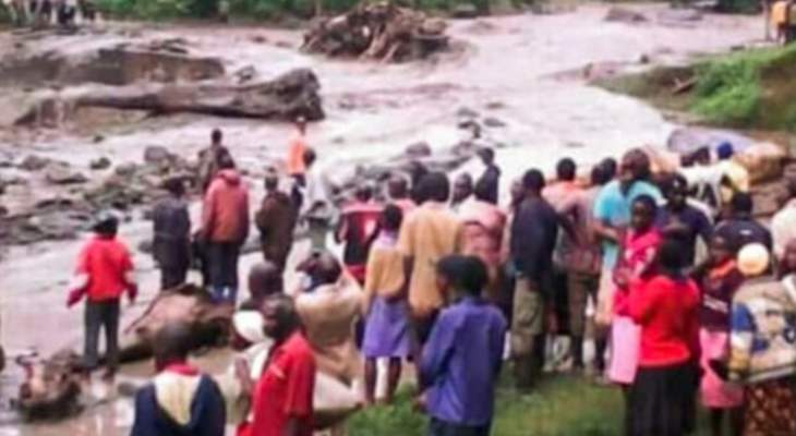 إرتفاع عدد ضحايا انزلاقات التربة بسبب الأمطار شرقي أوغندا إلى 34 شخصا