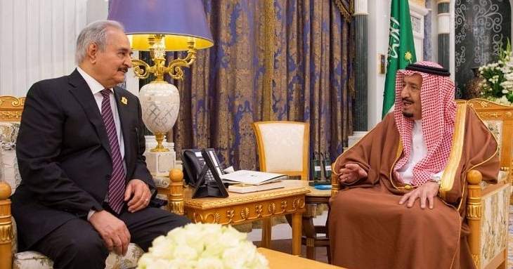 الملك سلمان التقى حفتر وأكد حرص السعودية على أمن ليبيا واستقرارها