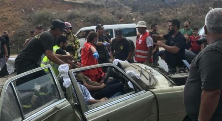 الصليب الأحمر ينفذ مناورة تدريبية على التعامل مع حادث سير كبير على اوتوستراد حلبا القبيات