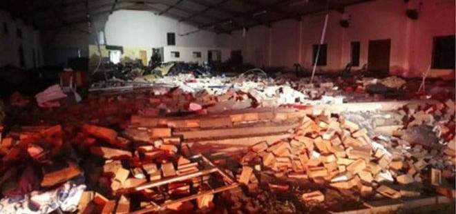 مقتل 13 شخصا بانهيار جدار كنيسة في جنوب أفريقيا