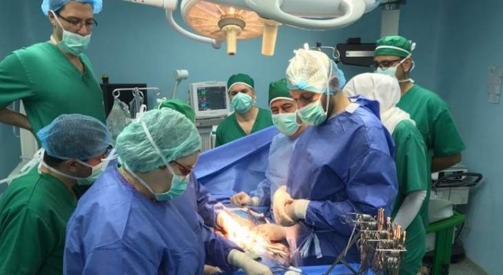 مستشفى شتورا يستقبل فريقا طبيا متخصصا في جراحة المسالك البولية