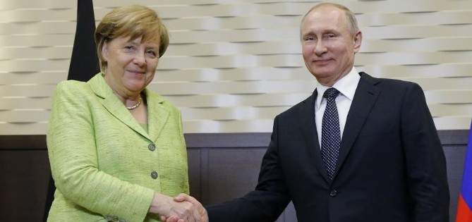بوتين وصل إلى برلين لإجراء مباحثات مع ميركل