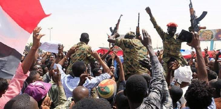 الصحة السودانية: 53 قتيلًا و734 جريحًا منذ كانون الأول حتى نيسان