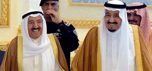 ملك السعودية وولي العهد يهنئان أمير الكويت بمناسبة ذكرى اليوم الوطني لبلاده