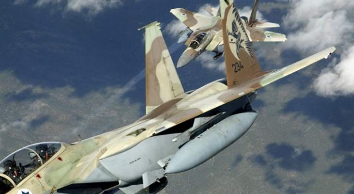 مقاتلات إسرائيلية تضرب أهدافا في غزة ردا على إطلاق صاروخين من القطاع